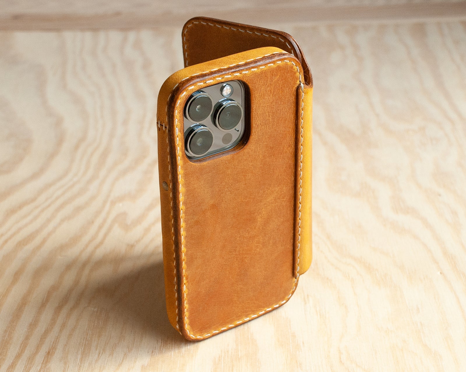 iPhone Leather Wallet Folio | Leather Case | Handmade | Oil Waxed Leather | Golden Brown