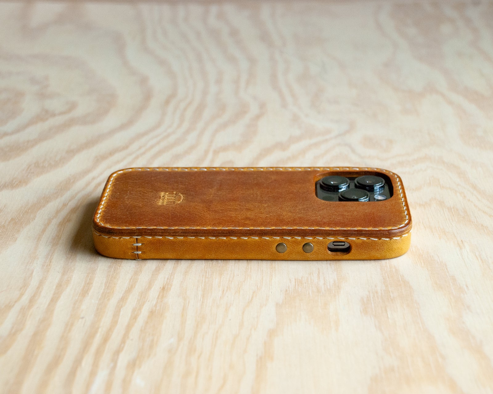 iPhone Leather Case | Handmade | Oil Waxed Leather | Golden Brown
