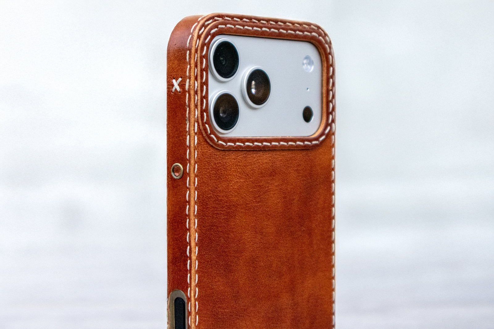 iPhone Leather Case | Handmade | Oil Waxed Leather | Canyon Brown