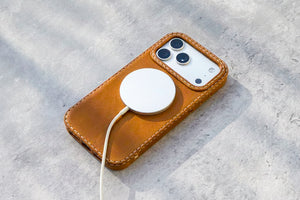 Ravenweave Honey leather iPhone case lifestyle shot